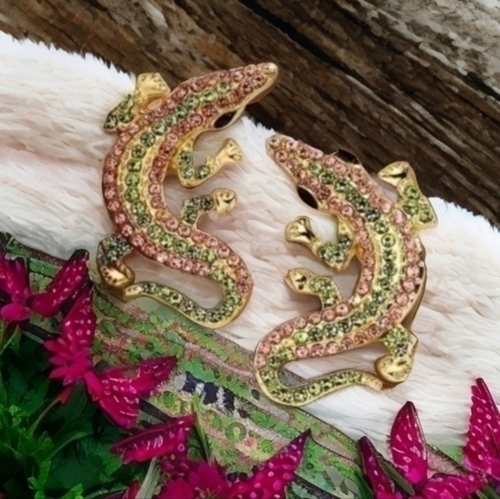 BOSTON PROPER CRYSTAL CROCODILE EARRINGS 2